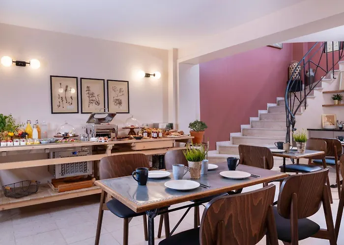 Maxim Quartier Latin Hotel 3*