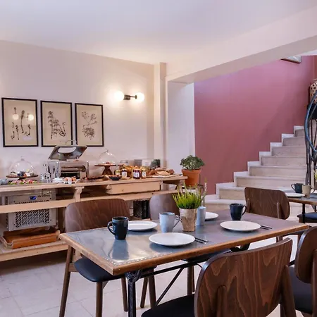 Maxim Quartier Latin Szálloda 3*